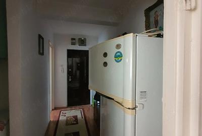 Apartament cu 2 camere semidecomandat în Central - 1