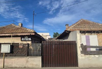 Casă cu 6 camere cu Teren 418 Mp în Brătianu