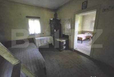 Casă cu 3 camere cu Teren 1954 Mp în Tomșani - 12