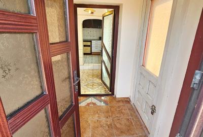 Casă individuală cu 9 camere cu Garaj în Strejnicu - 16