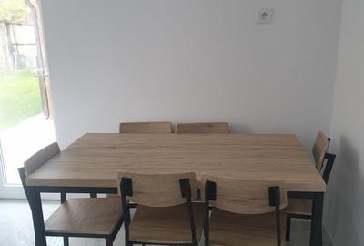 Casă cu 2 camere în Central