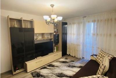 Apartament cu 2 camere decomandat în Drumul Taberei