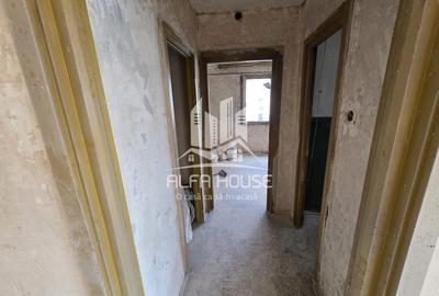 Apartament cu 2 camere semidecomandat în Govândari