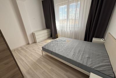 Apartament cu 2 camere semidecomandat, mobilat în Central
