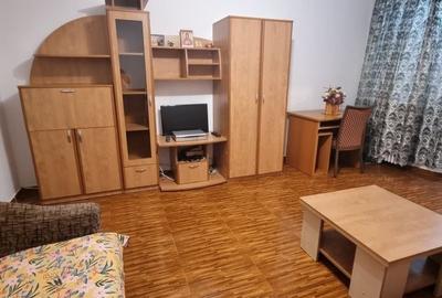 Garsonieră decomandată în Drumul Taberei
