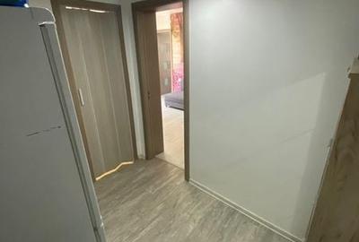 Apartament cu 2 camere semidecomandat în Petrișor