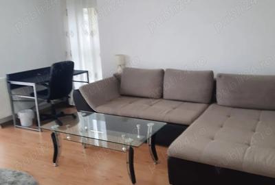 Apartament cu 2 camere decomandat în Avantgarden