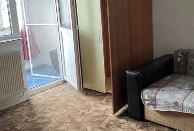 Garsonieră decomandată în Central - 1