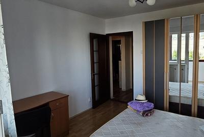 Apartament cu 2 camere decomandat în Între Lacuri - 1