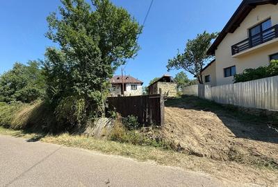 Teren de 2000 mp, în Tega