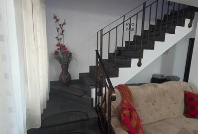 Casă cu 3 camere cu Teren 158 Mp în Miroslava