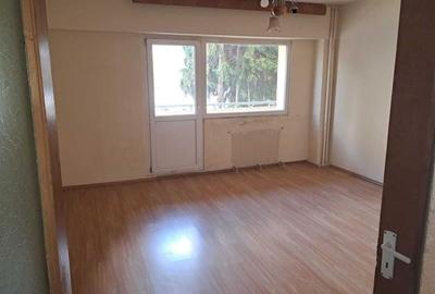 Garsoniera decomandata, etaj1, Racadau, Brasov, 40 mp - 1