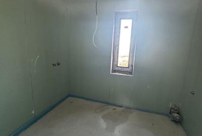 Casă cu 4 camere cu Teren 500 Mp în Feleacu