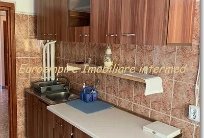 Apartament cu 3 camere decomandat, mobilat în Dacia - 4