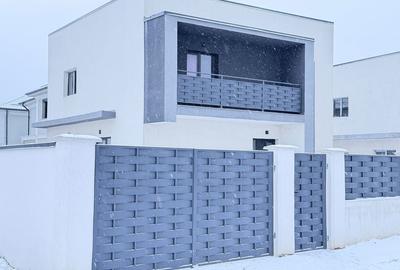 Casă cu 3 camere în Malu Mare - 7