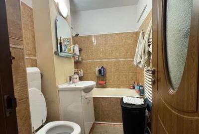 Apartament Cu 3 Camere Semidecomandate Etajul 1 - Zona George Enescu - 5