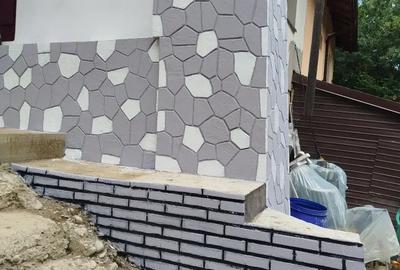 Casă cu 2 camere cu Teren 340 Mp în Breaza de Jos - 2