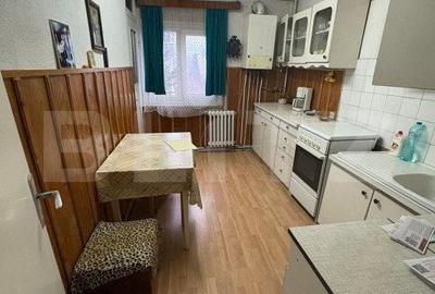 Apartament cu 3 camere în Central - 2