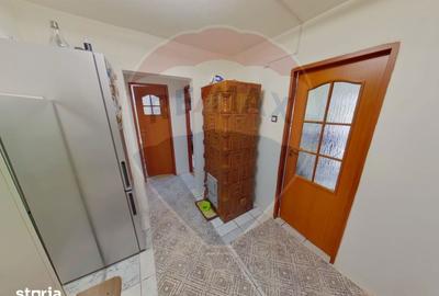Apartament cu 2 camere decomandat, mobilat în Central - 1