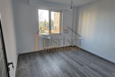 Apartament cu 3 camere decomandat în Astra - 14