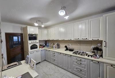 Casă cu Teren 1000 Mp în Horia - 1