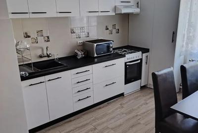 Inchiriez apartament - 3