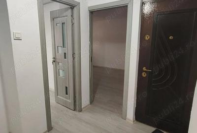 Vand apartament doua camere decomandat zona Milcov - 3