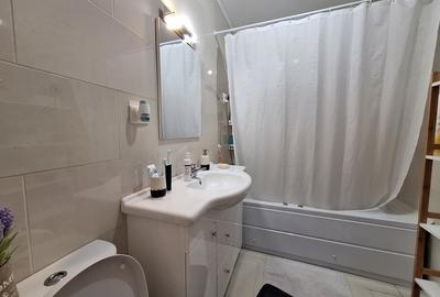 Apartament cu 2 camere, decomandat, balcon, zona BMW - 6