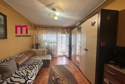 Apartament 2 camere,str.Victoriei,etaj 4+pod