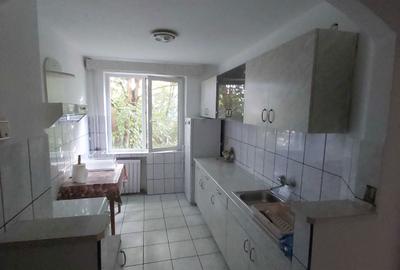 Apartament cu 2 camere în Decebal - 1