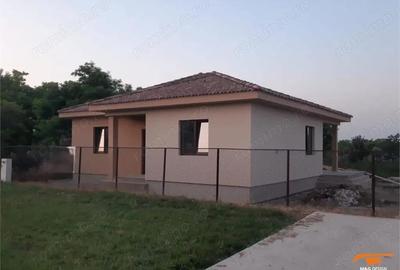 Casa individuala com Peciu Nou- loc. Dinias - 6