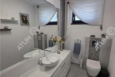 Casă cu 4 camere cu Canalizare în Șelimbăr - 16