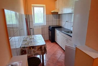 Garsonieră decomandată, mobilată în Girocului - 4