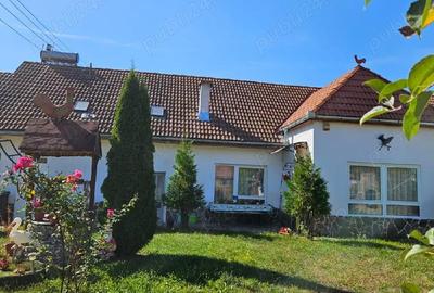 Spațiu comercial, de 200 mp, în Central - 5