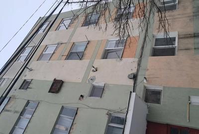 De vanzare apartament 2 camere - 2