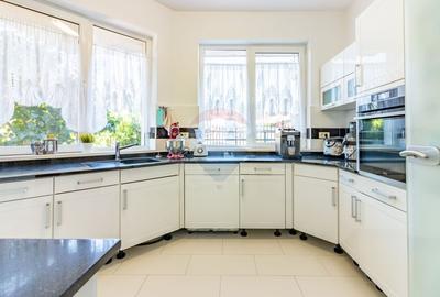 Casa spatioasa langa Bucuresti - mobilata, utilata, gata de mutat! - 8
