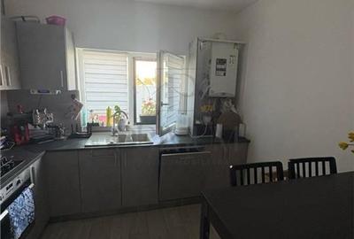 Duplex zona excelenta - mobilat - utilat - panouri solare - suprafete generoase - 22