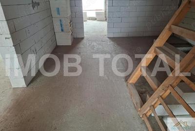 Casă în Periferie - 7