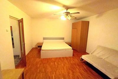 Garsonieră decomandată în Decebal - 3