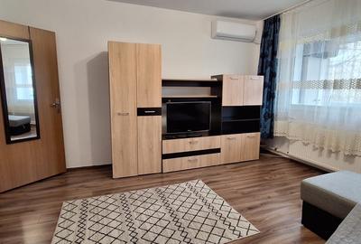 Apartament cu 2 camere decomandat în Drumul Taberei