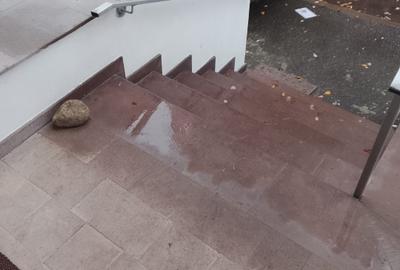 Apartament cu 2 camere decomandat în Simeria - 11