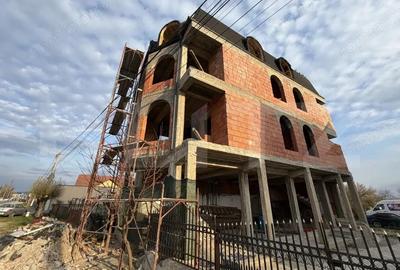 Spațiu comercial, de 300 mp, în Central - 2