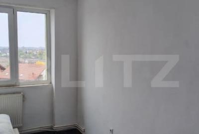 Apartament cu 2 camere decomandat în Botizului - 1