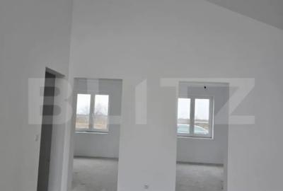 Casă cu 3 camere cu Teren 600 Mp în Mărtinești - 2