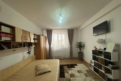Apartament cu 3 camere decomandat în Cantacuzino - 9