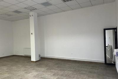 Spațiu comercial, de 55 mp, în Țiglina 1 - 2