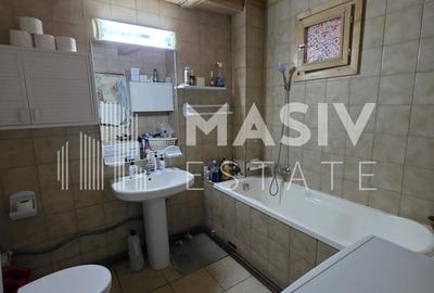 Casă individuală cu 7 camere cu Canalizare în Central - 9