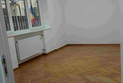 Cal. VICTORIEI, Amzei, Universitatea de Arte,lux, prima inchiriere - 9