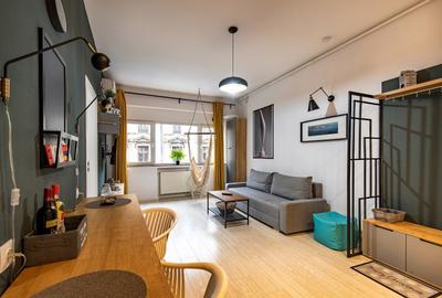 Apartament cu 2 camere semidecomandat, mobilat în Universitate - 1