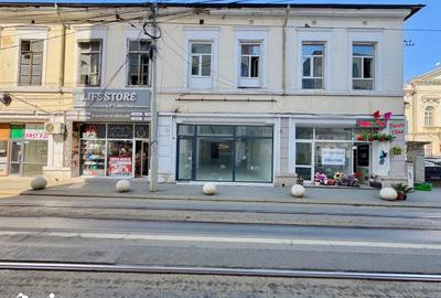 Spațiu comercial, de 71.2 mp, în Piața Unirii - 3